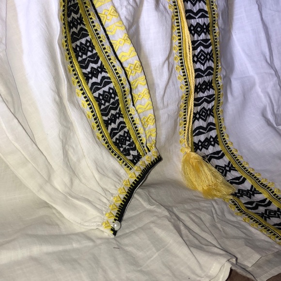 Embroidered Tassel Top - Picture 4 of 4